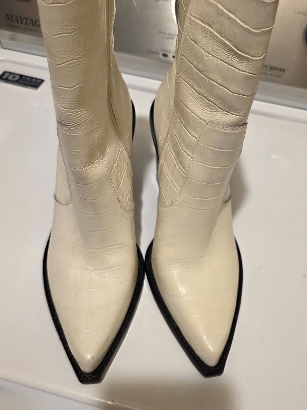 Matisse Caty Cream Croc-Embossed Pointed Toe Ankle Booties - Picture 3 of 9